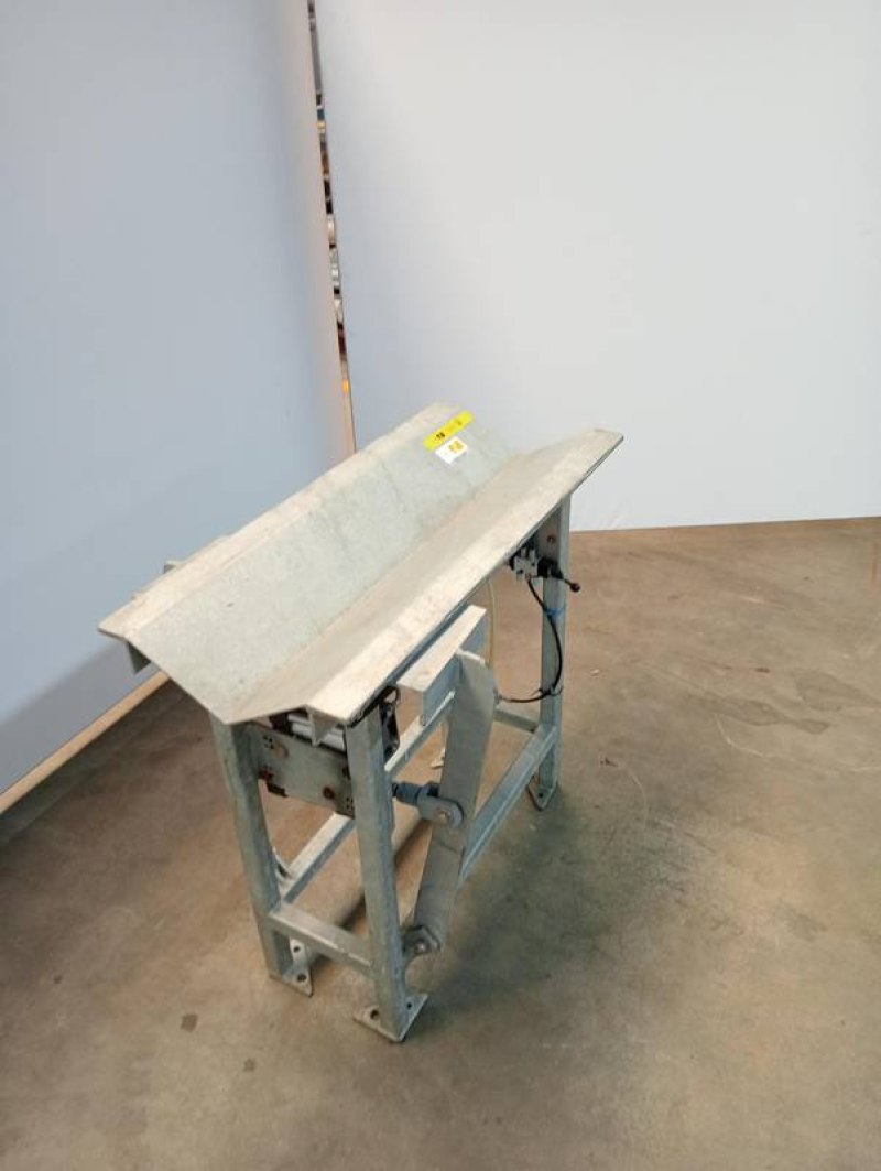 Dehider table sheep