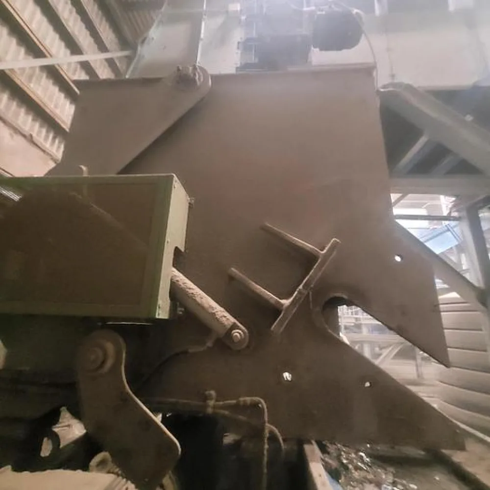 2020 DGM 40 Industrial Shredder