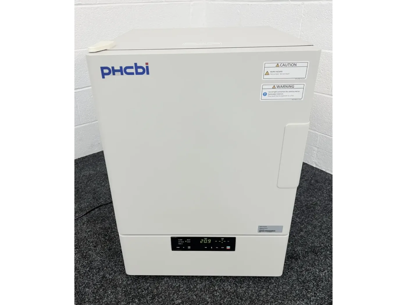 PHCBI MIR-H163-PE Heated Incubator - 1