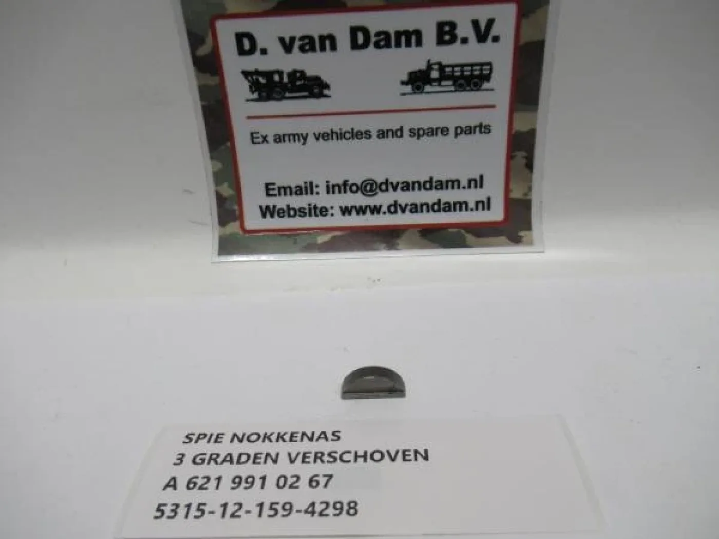 Spie nokkkenas 3 graden verschoven - 1
