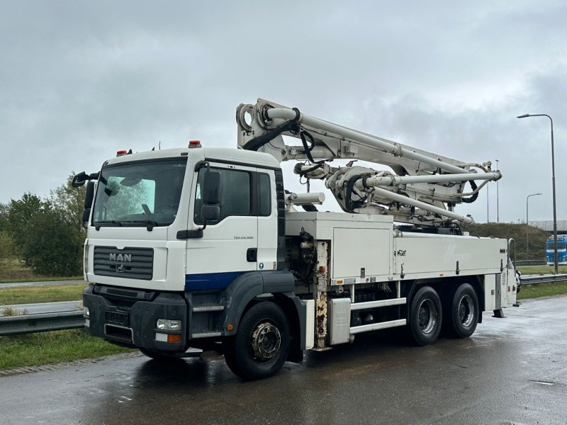 MAN TGA 26.360 6×4 with Putzmeister BSF24-4.16 24m Concrete Pump