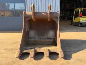 Pelle hydraulique bucket 385 HH8 / 1800
