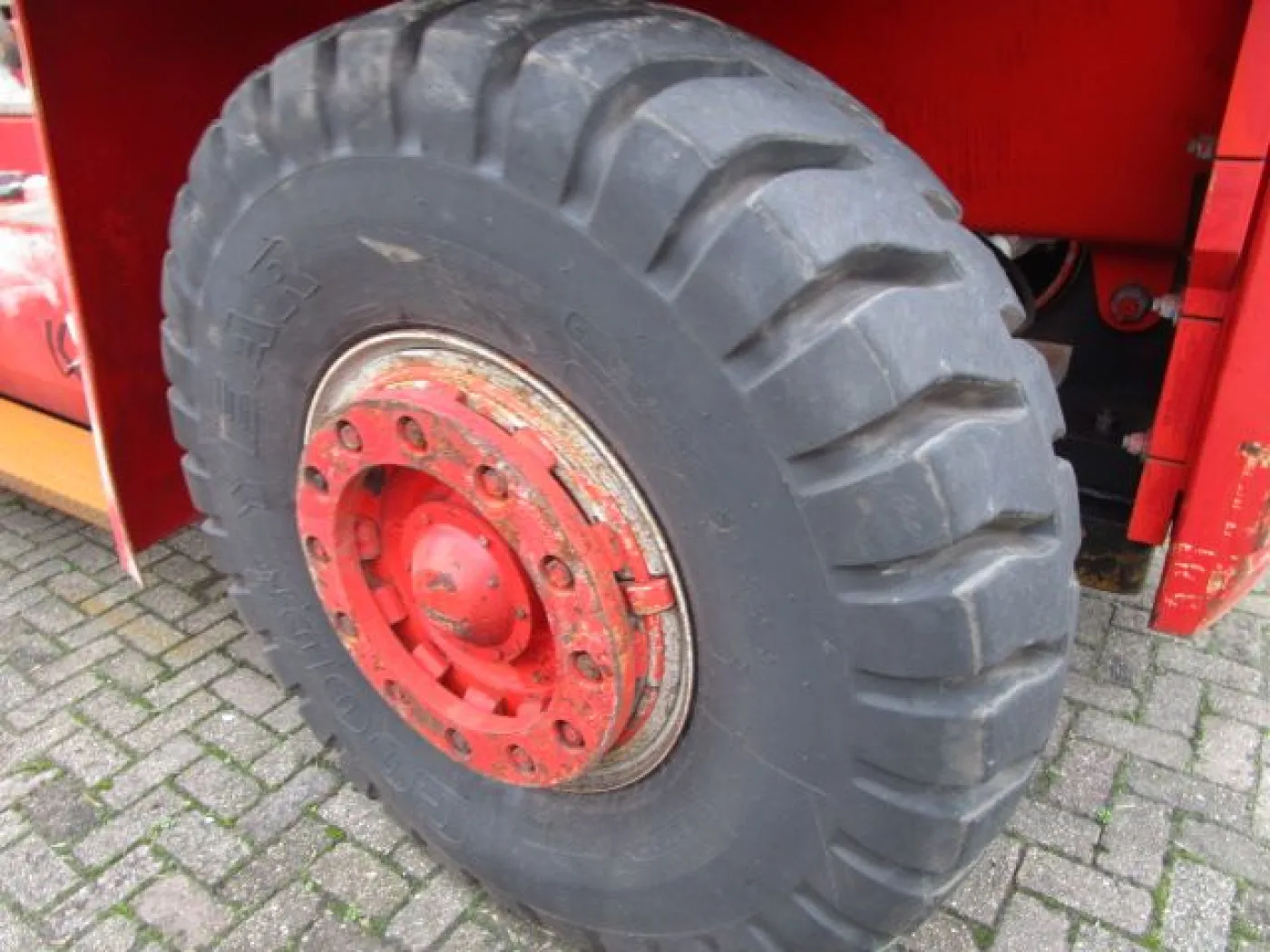 Kalmar DCD28 RO-RO - 5