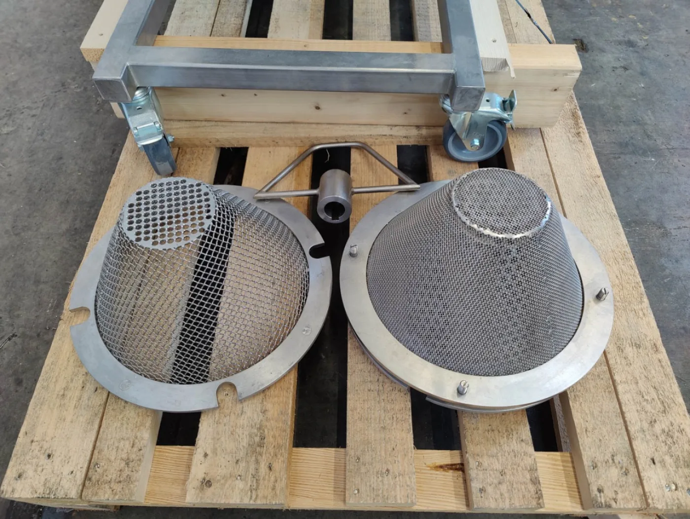Sklenar DKS-250 A - Sieve granulator - 6