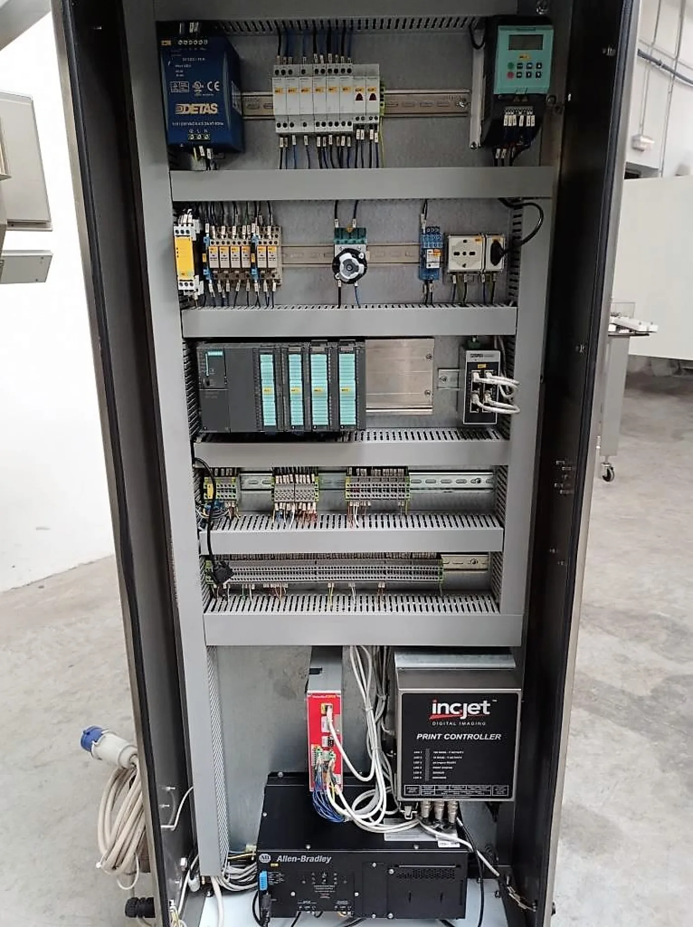 SISTEMA DI SERIALIZZAZIONE – ANTARES VISION – MOD. AV6000 - 8
