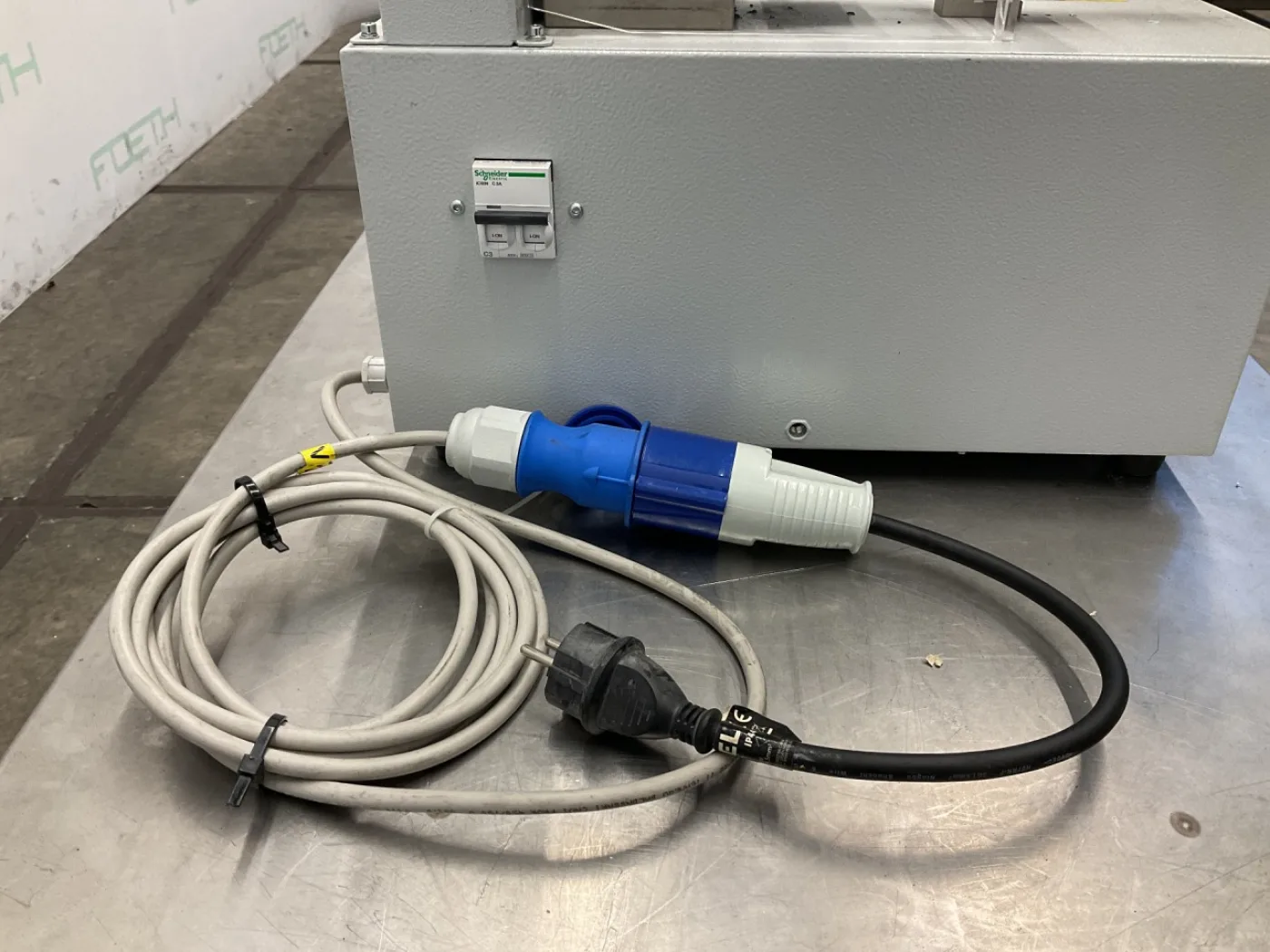 Instron C-6898-000 CEAST Notching Machine - Viscosity test machine - 1