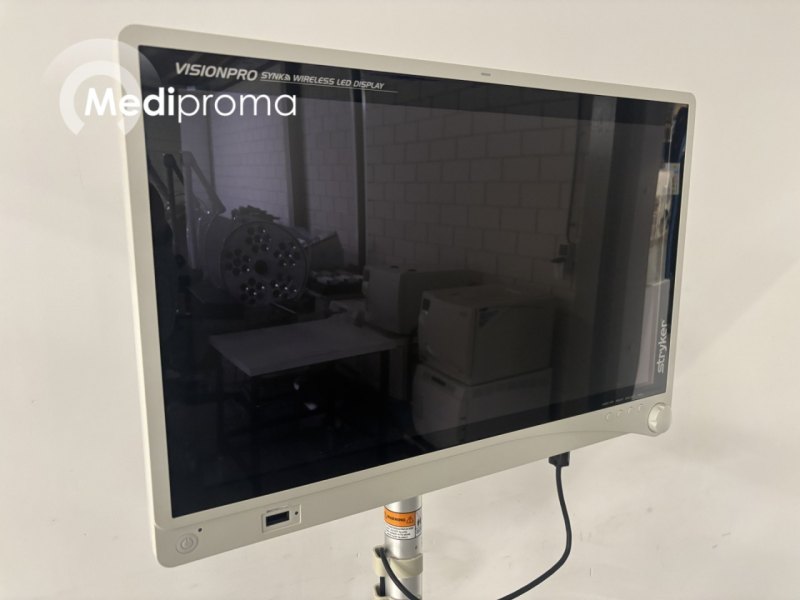 Stryker VisionPro SYNK 26" Display