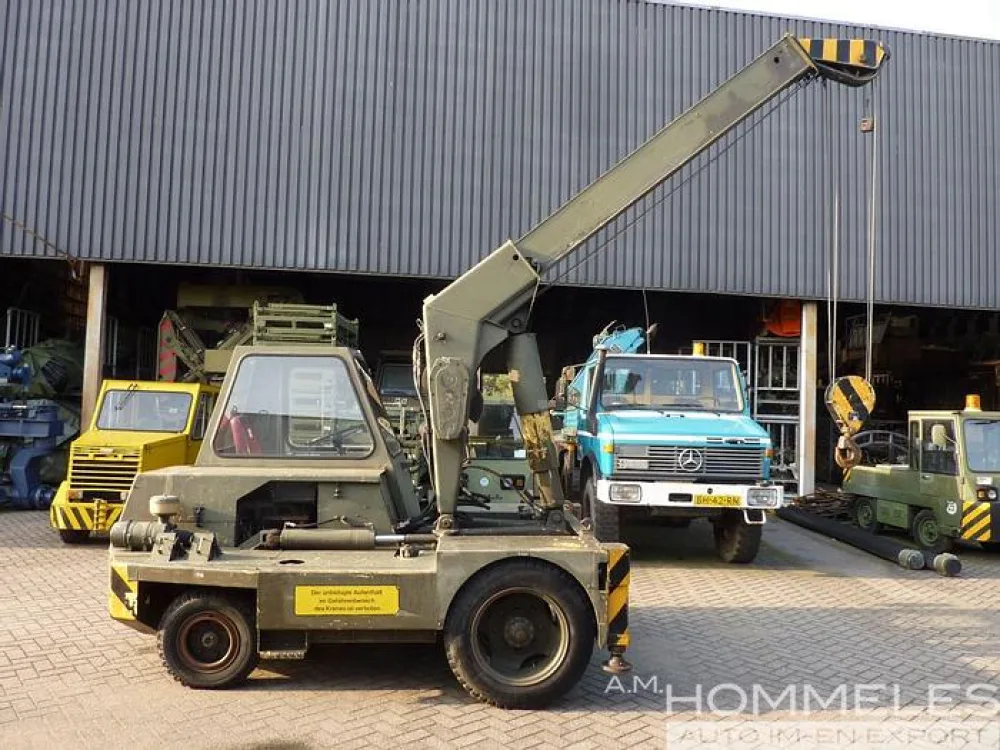 Demag V42S