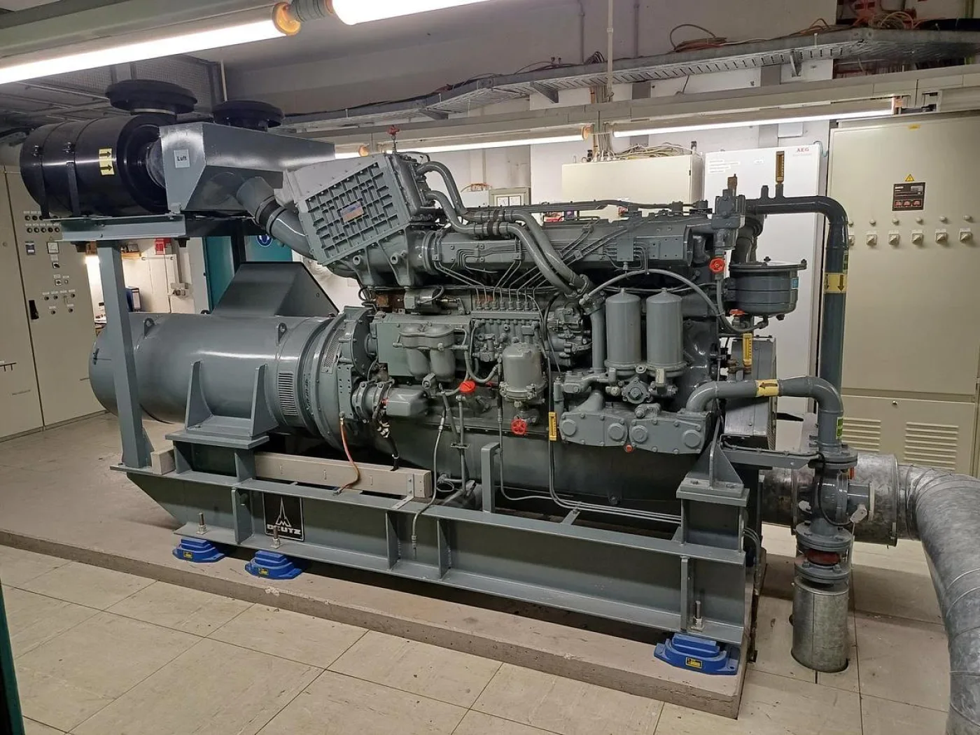 DEUTZ BA8M 816U / ANTON PILLER DIESEL GEN. SET 400 KVA - 1