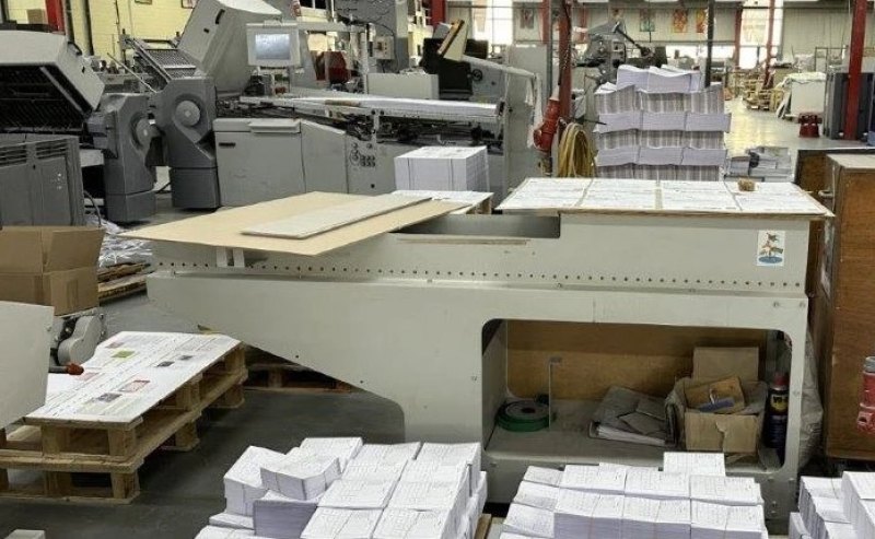 Palamides Alpha 500 Plus salida apilador