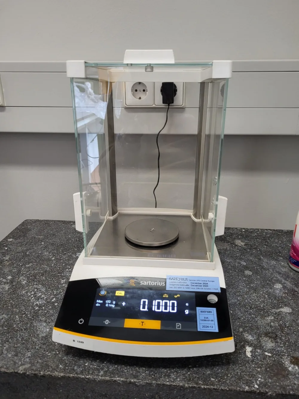 2540 - Used Sartorius BCE124-1S Analytical Balance