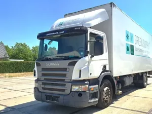 Scania P P230 * 3 x Pedalen * Loadlift 2000 kg.