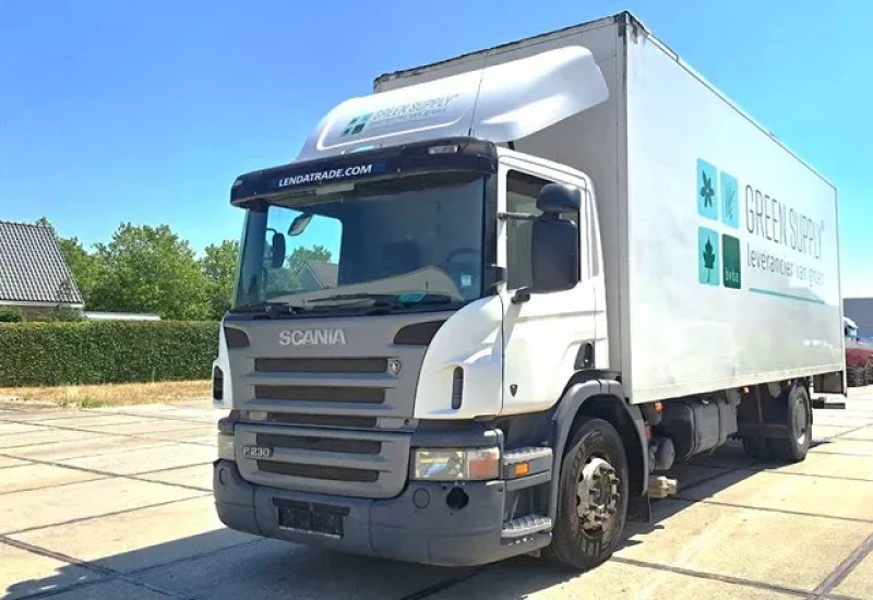 Scania P P230 * 3 x Pedalen * Loadlift 2000 kg.