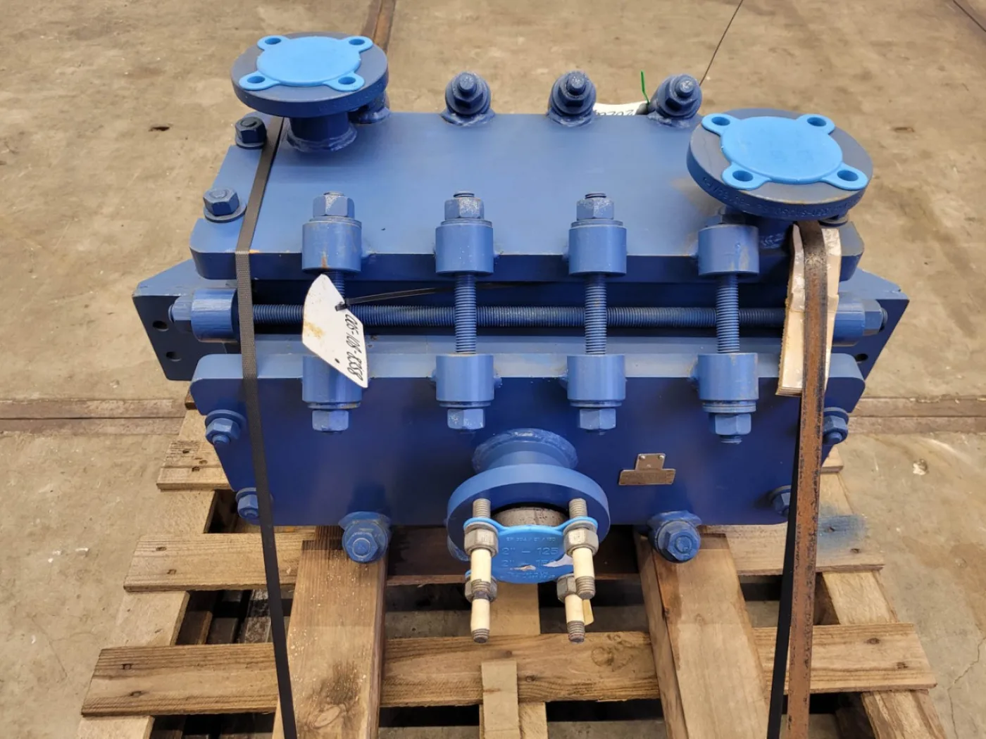 Jenkins heat exchangers GEKBH-7MK1A 4,4m² "graphite" - Shell and tube heat exchanger - 1