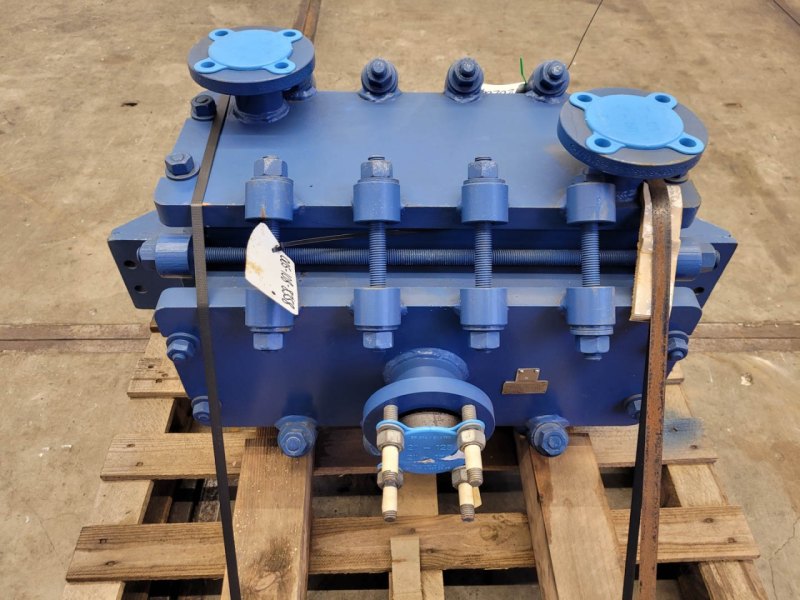 Jenkins heat exchangers GEKBH-7MK1A 4,4m² "graphite" - Shell and tube heat exchanger