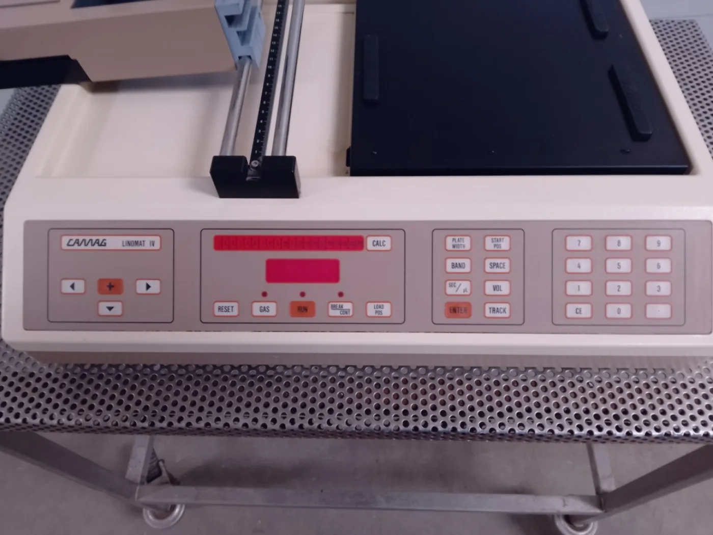 CAMPIONATORE AUTOMATICO PER PIASTRINE – CAMAG – MOD. LINOMAT IV - 6