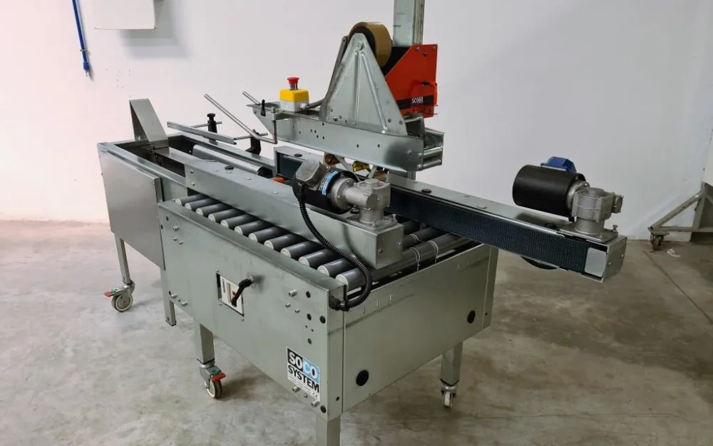 FORMATRICE NASTRATRICE PER CARTONI – SOCO SYSTEM – MOD. F100-3