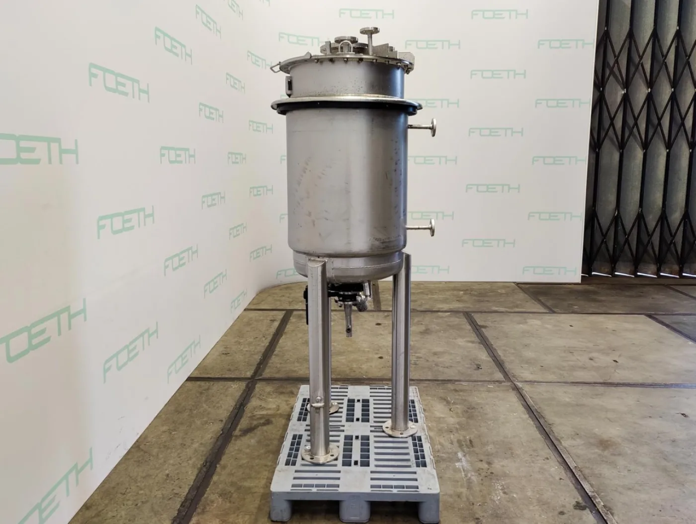 H&V 300 Ltr - Pressure vessel - 3