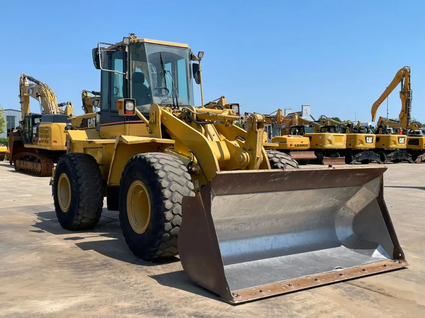 Caterpillar 938F - 7