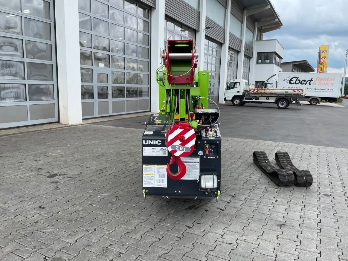 UNIC URW295CBE/ Raupenkran / 8,8m / 2,9t - 7