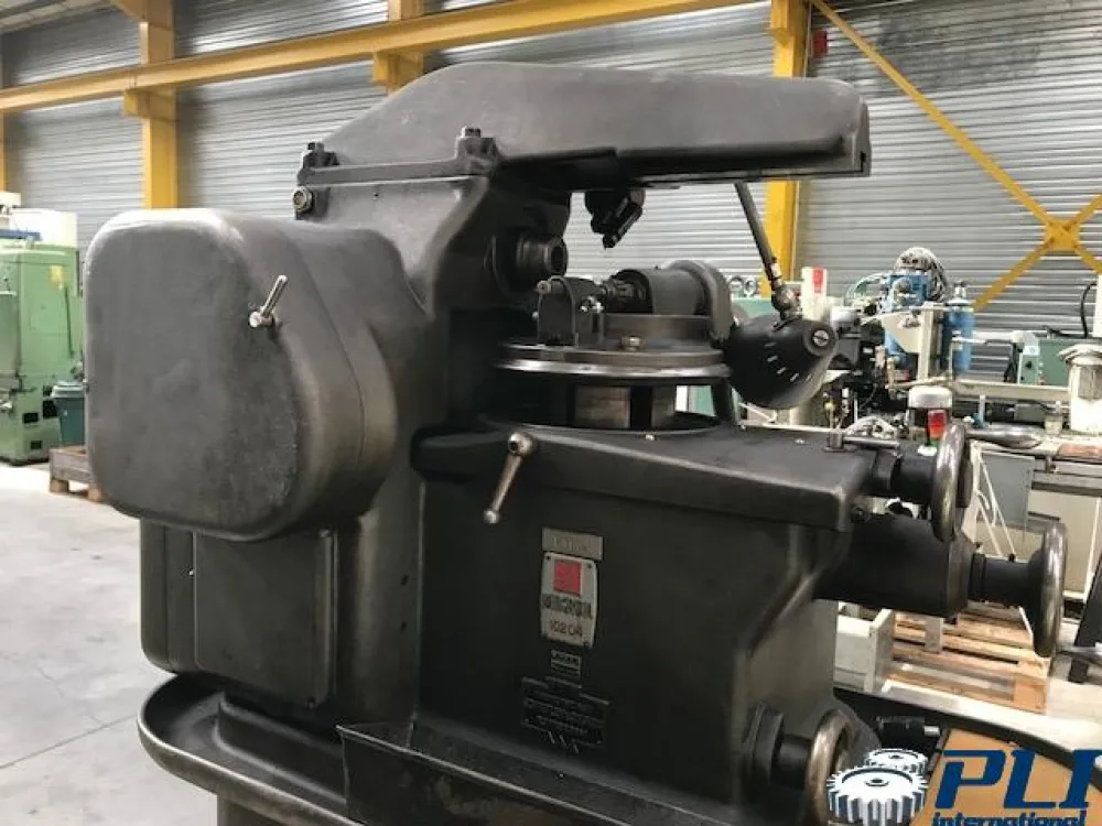 Gear Hobbing Machine – MIKRON 102.04