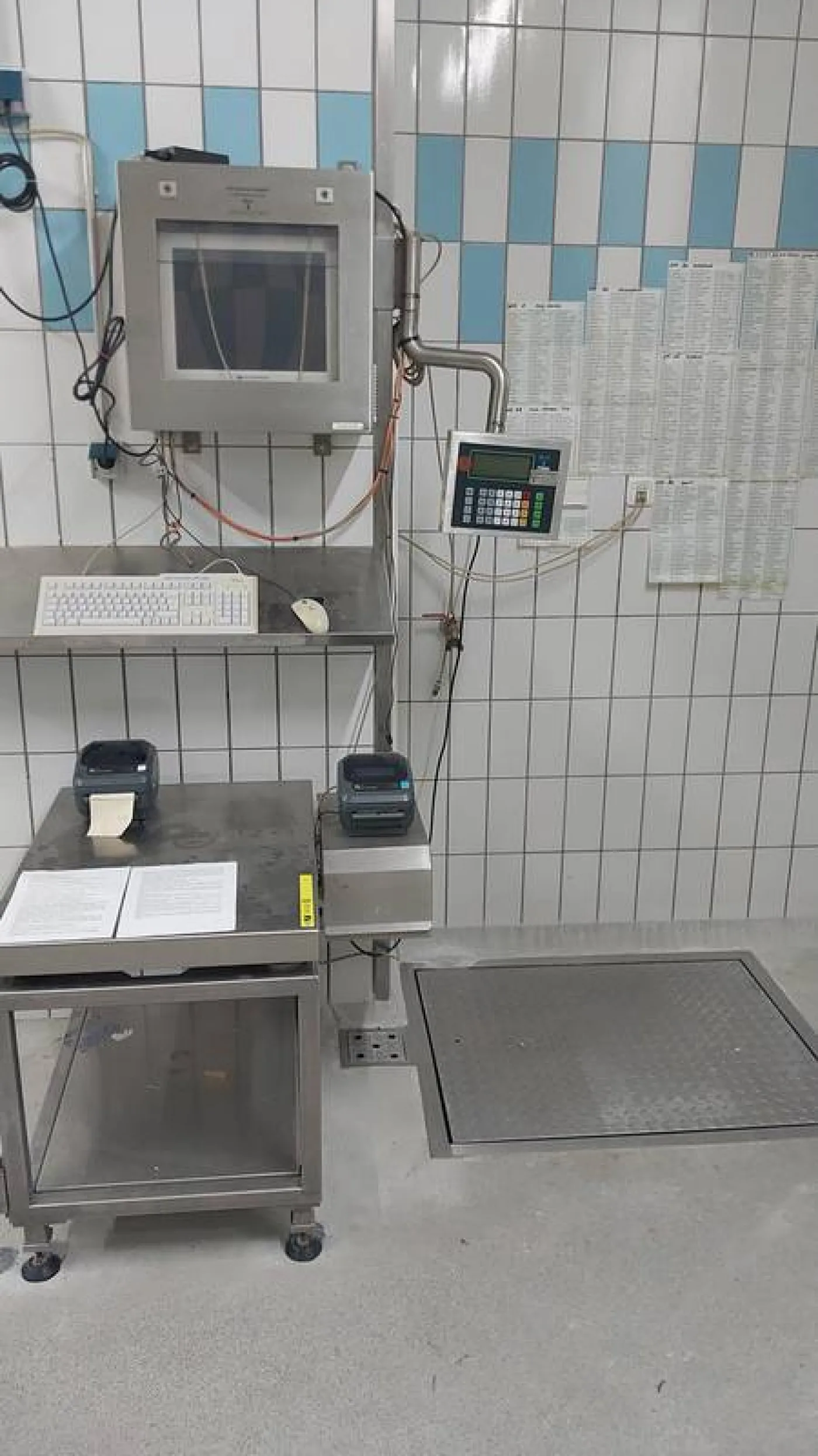Weighing scale table + floor - 2