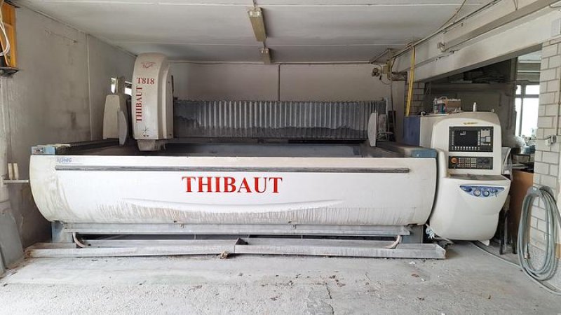 2006 Thibaut T818-
