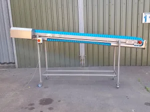 Incline Belt Conveyor