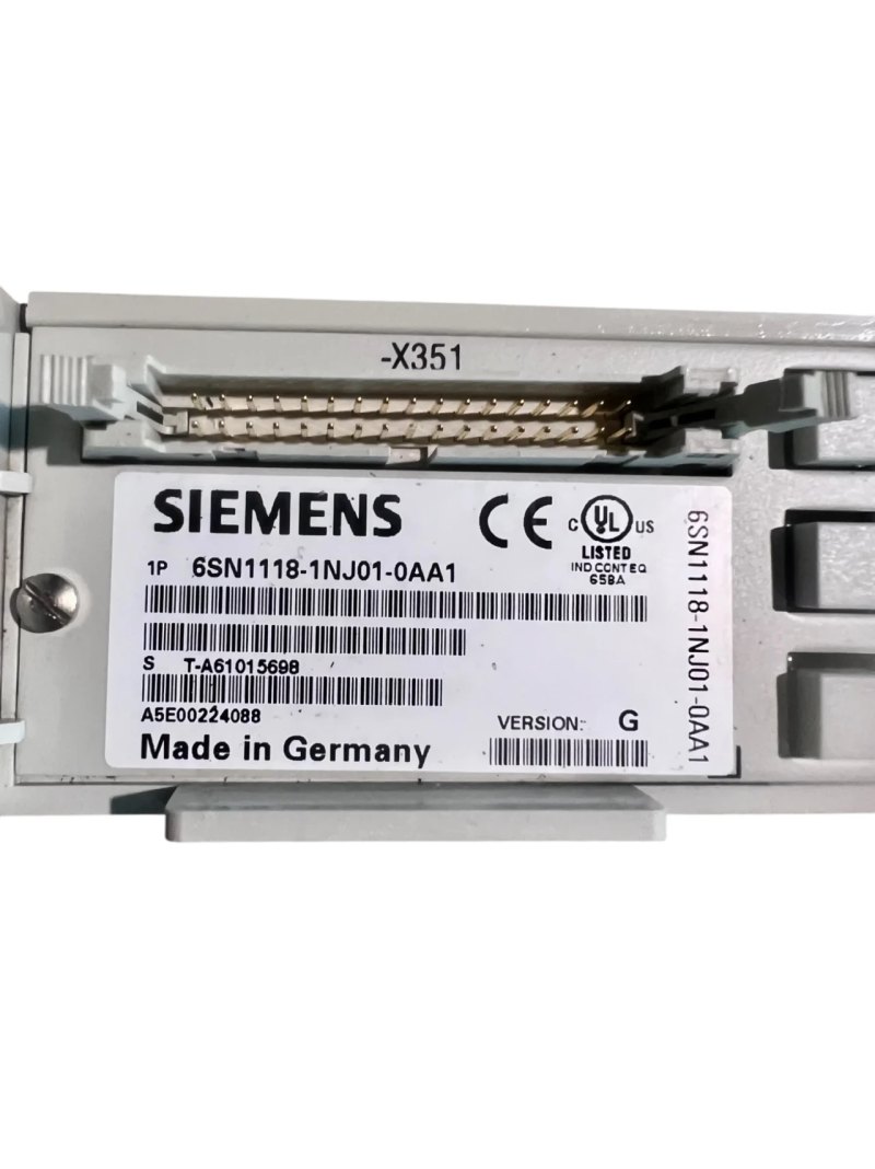 Siemens Simodrive Steuerungsmodul Art.-Nr. 6SN1118-1NJ01-0AA1 + LT-Modul INT. 15A Art.-Nr. 6SN1123-1AA00-0AA1 z. B. IMA Maschinen