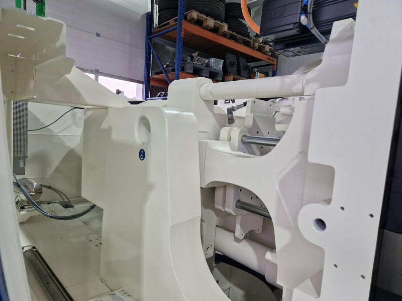 2023 ENGEL E-VC 765H/170W/400 C IN0803