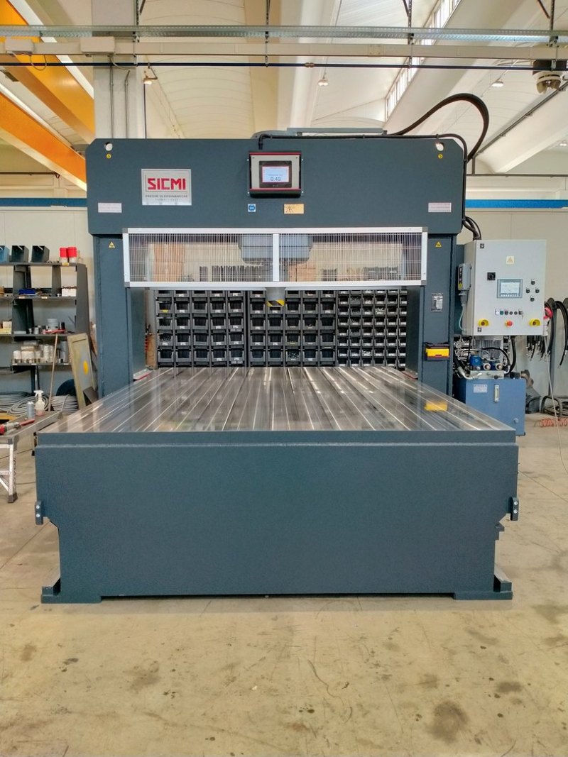 Hydraulische Portalrichtpresse PMM 300 ME