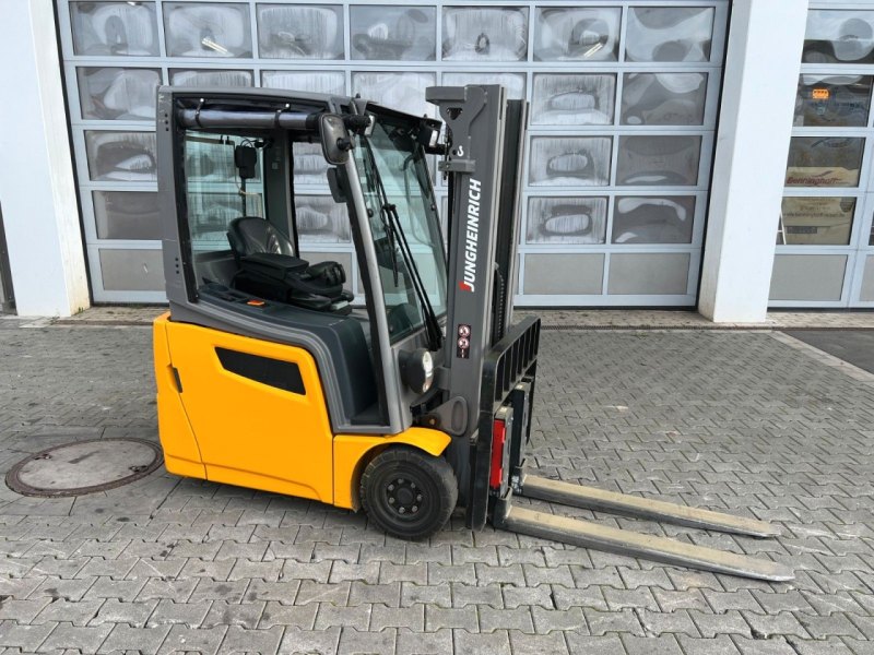 Jungheinrich EFG 215 / Triplex: 4.25m! / SS / 1.573h / 2024
