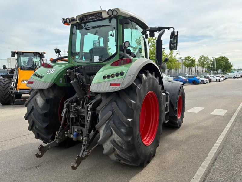 Schlepper Fendt Vario 718 SCR Profi Plus