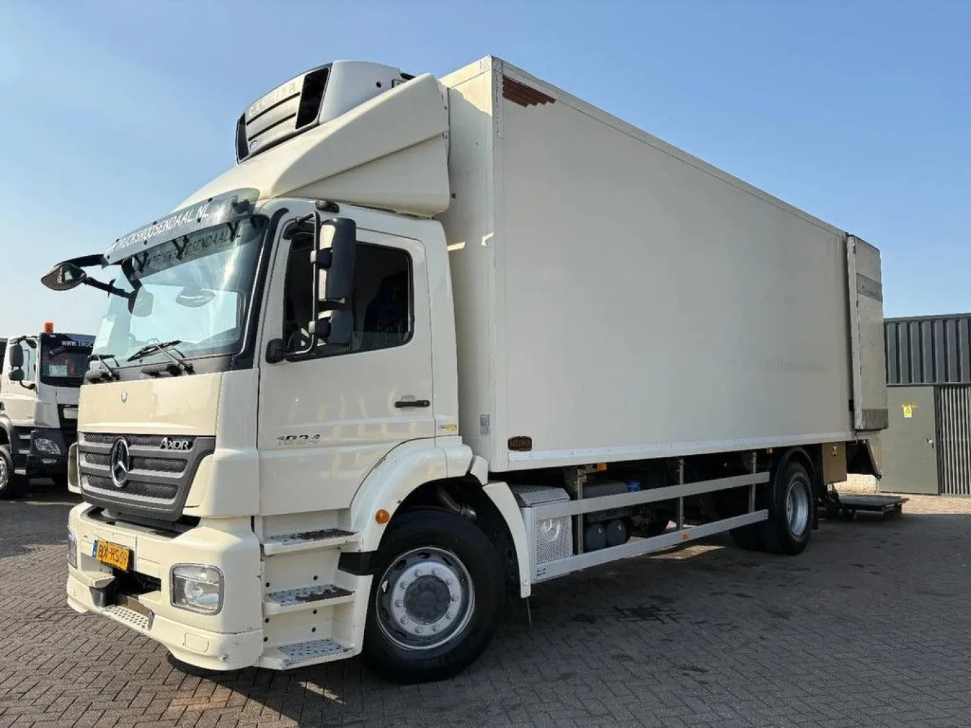 Mercedes-Benz Axor 1824 + Carrier Supra 750 + Dhollandia 2000 kg Loadlift + Euro 5 + Side Door - 6