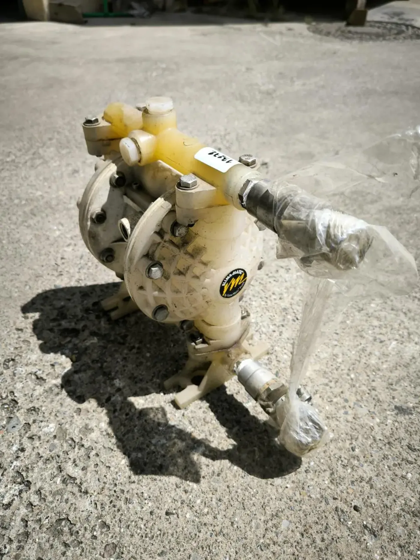 VERSAMATIC PNEUMATIC PUMP - 1