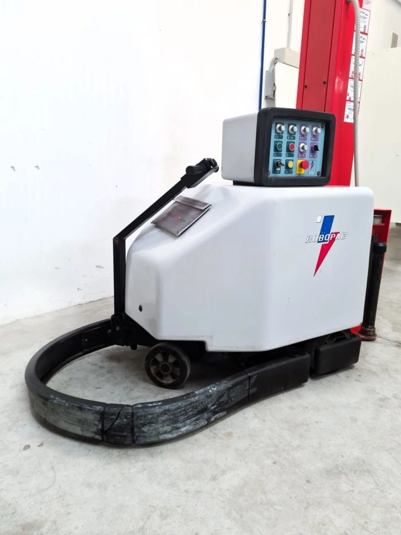 FASCIAPALLET SEMOVENTE – ROBOPAC – MOD.T - 2
