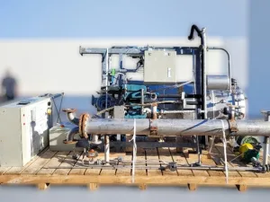 System with tank and cabinets