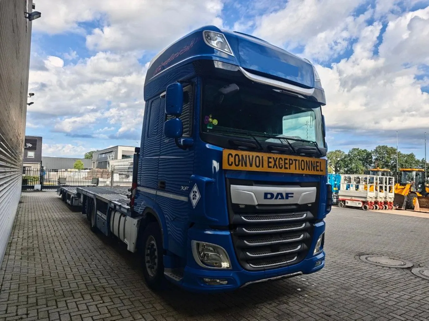 DAF XF 480 6x2 + FVG FS 4 Pieces! - 7