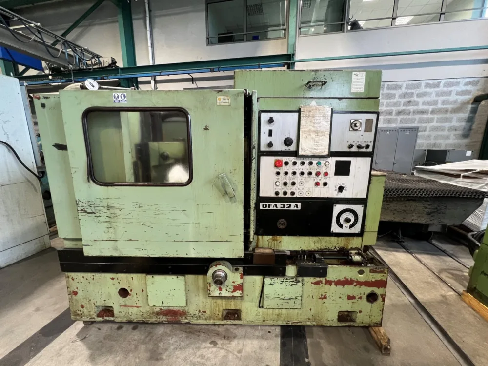 Gear Hobbing Machine – TOS OFA32A