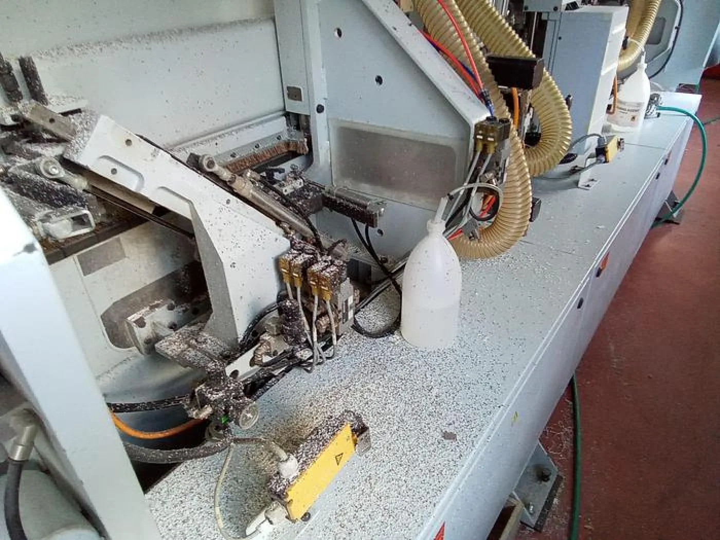 BORDATRICE BRANDT KDF660 CE - 4