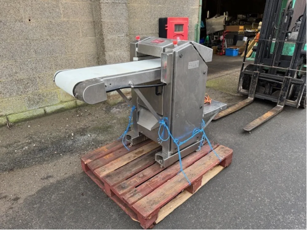 Cretel 365 Fish Skinning Machine