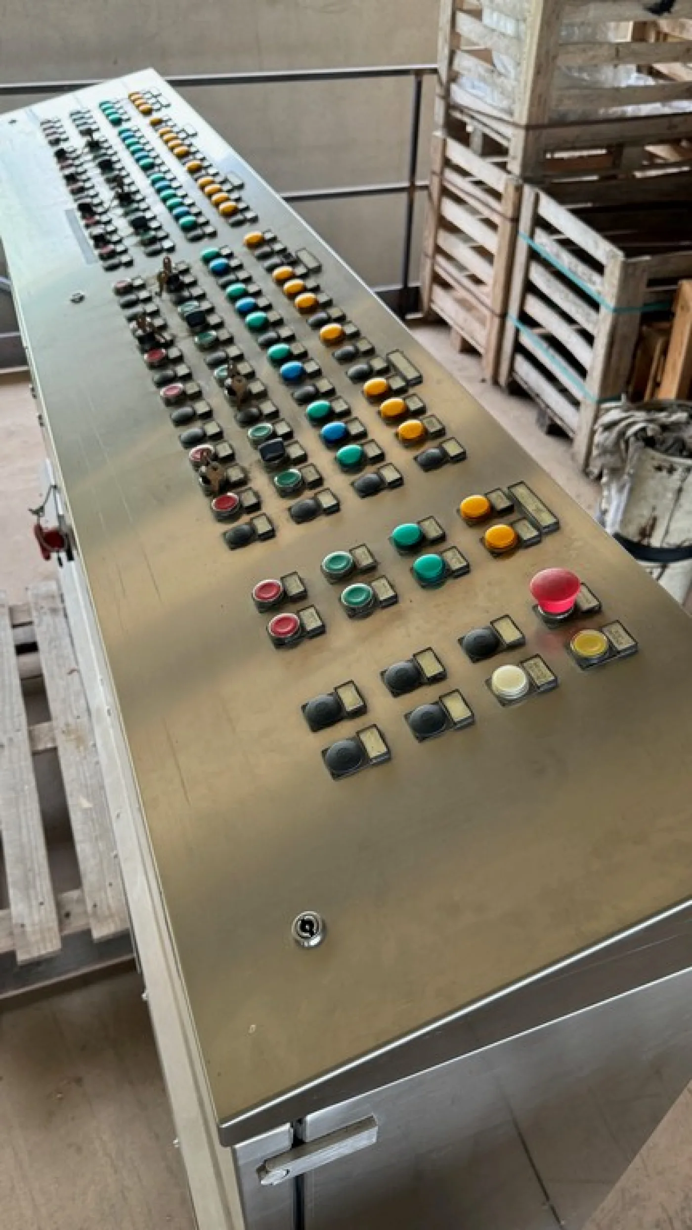 ELECTROMECHANICAL ELECTRICAL PANEL FOR CRUSHING, HOPPER AND AUGERS COMMAND, SECOND-HAND MACHINE - 7