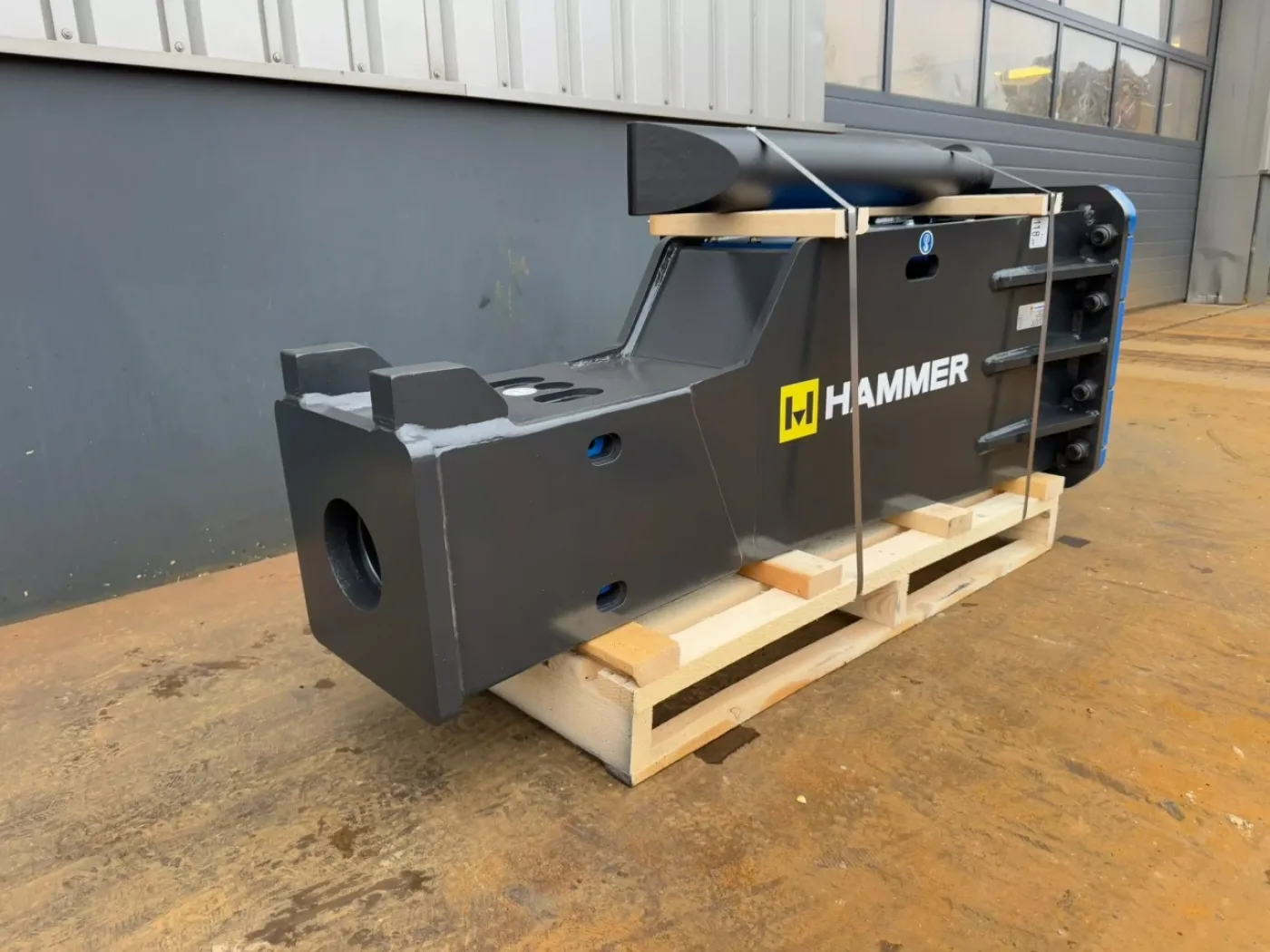 Hammer HS1700 fits 18-24 Ton excavator - 8