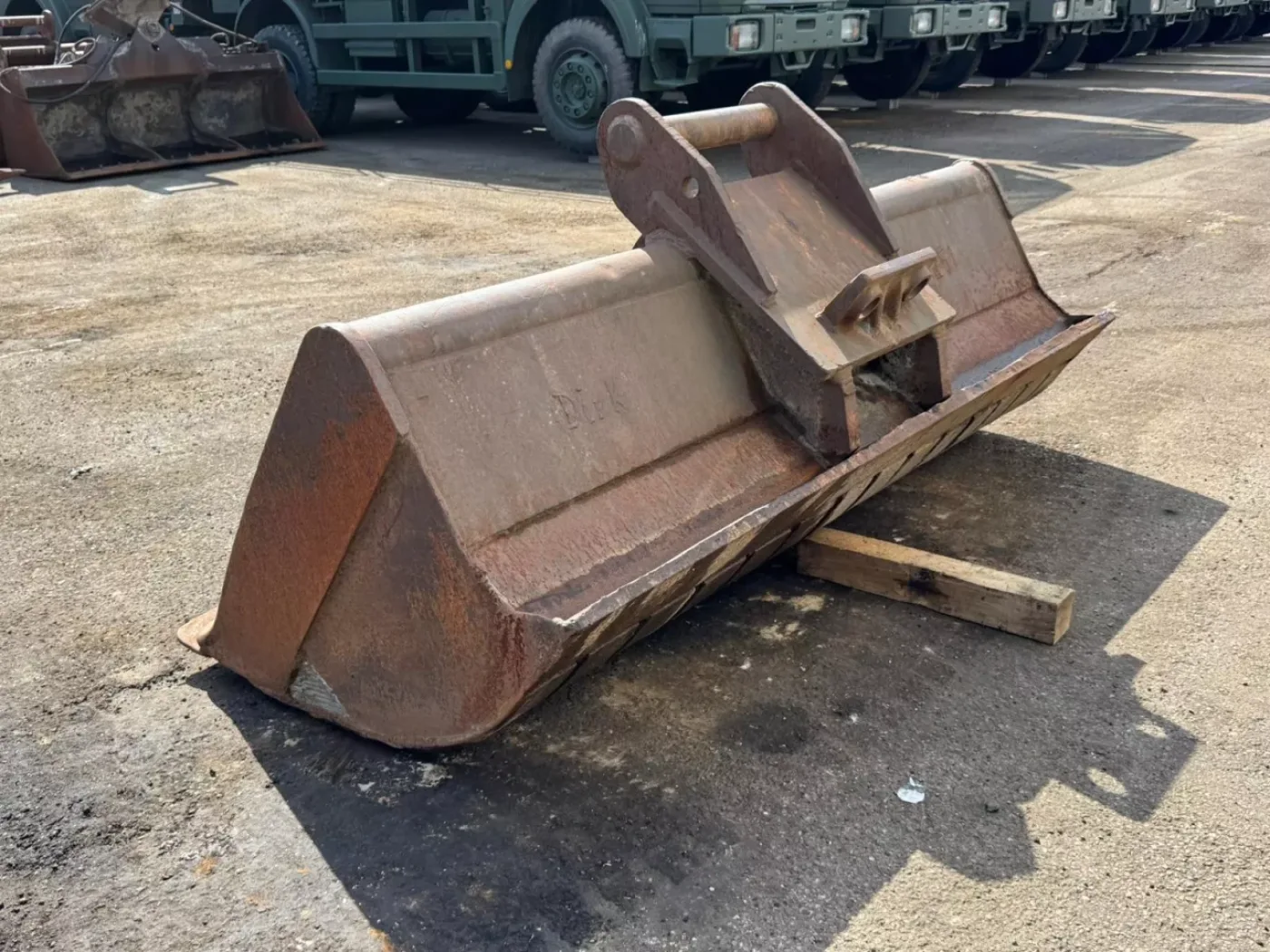 NGT4-2400 MS25 - 3