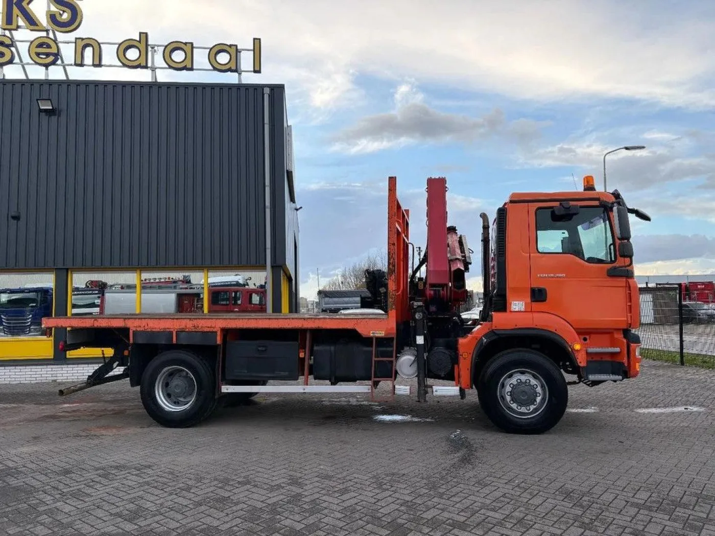 MAN TGM +4x4 + HMF 1460 + euro4 - 8