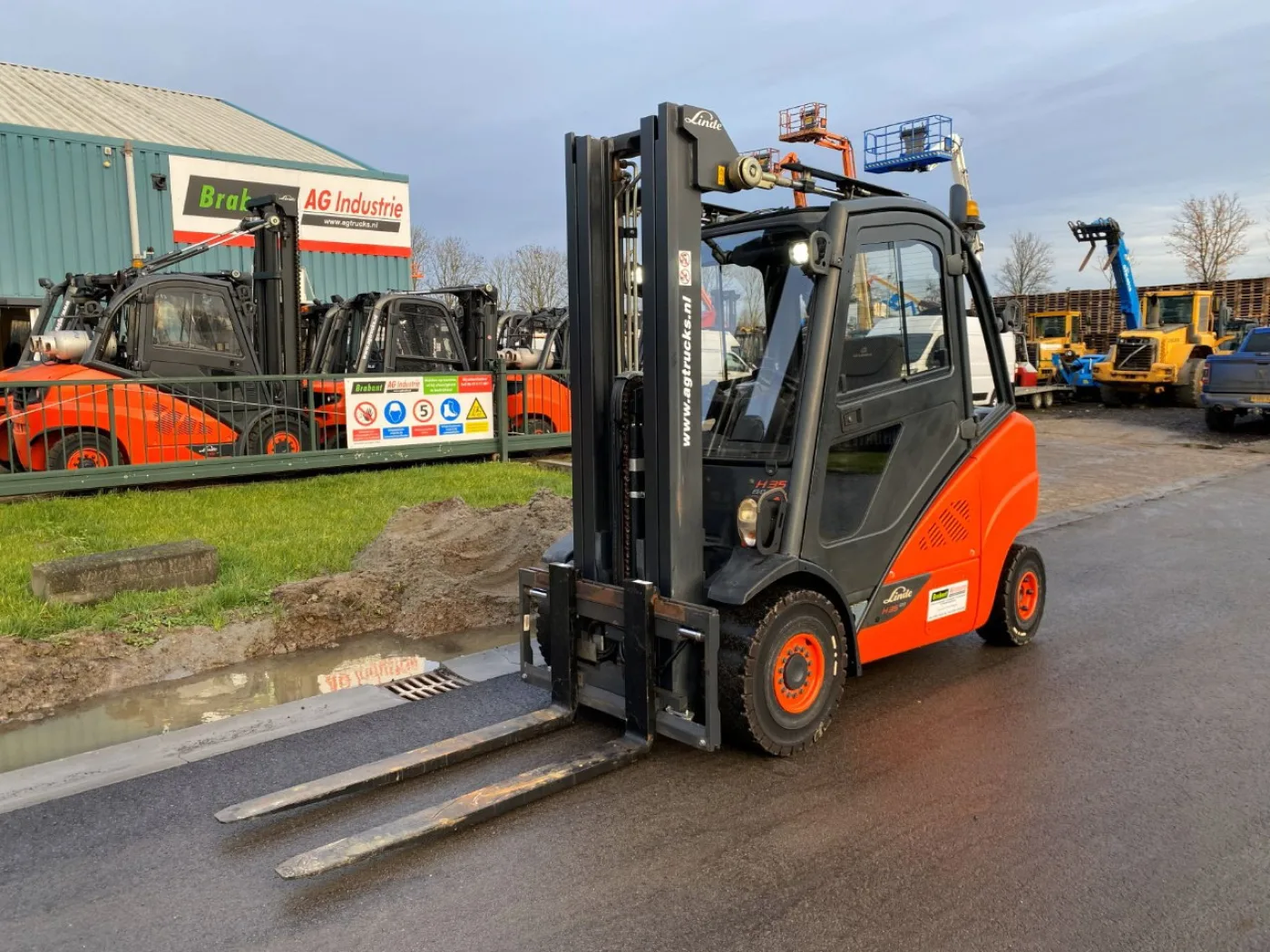 Linde H35D-02 - 4