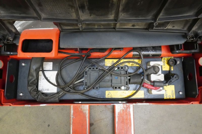 Niederhubwagen Linde T 16 ION 1152 (2020)