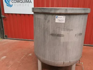 VERTICAL TANK 1000 LITRES STAINLESS STEEL 304