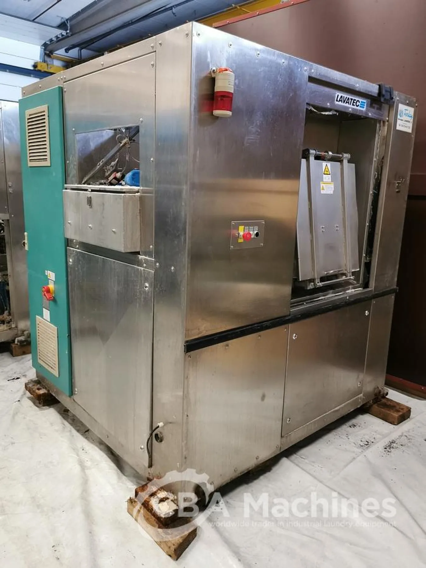 2002 Washer Extractor 86kg Lavatec LX320 (562) - 2
