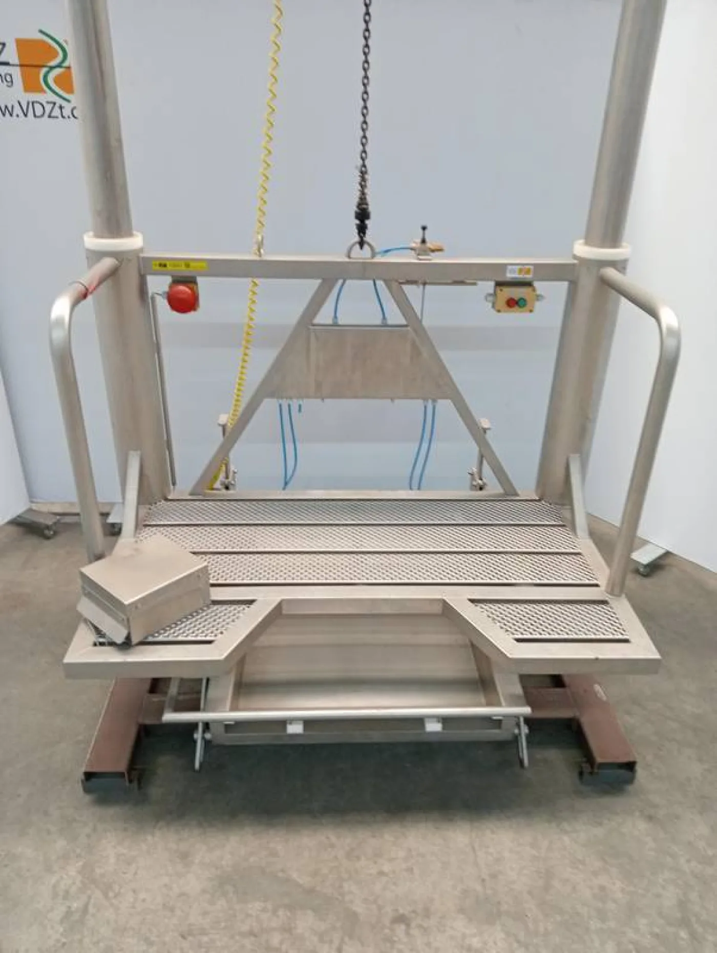 Paunch platform - 2